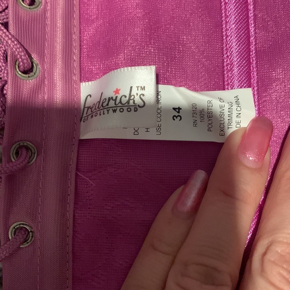 Fredricks corset - Picture 3 of 4